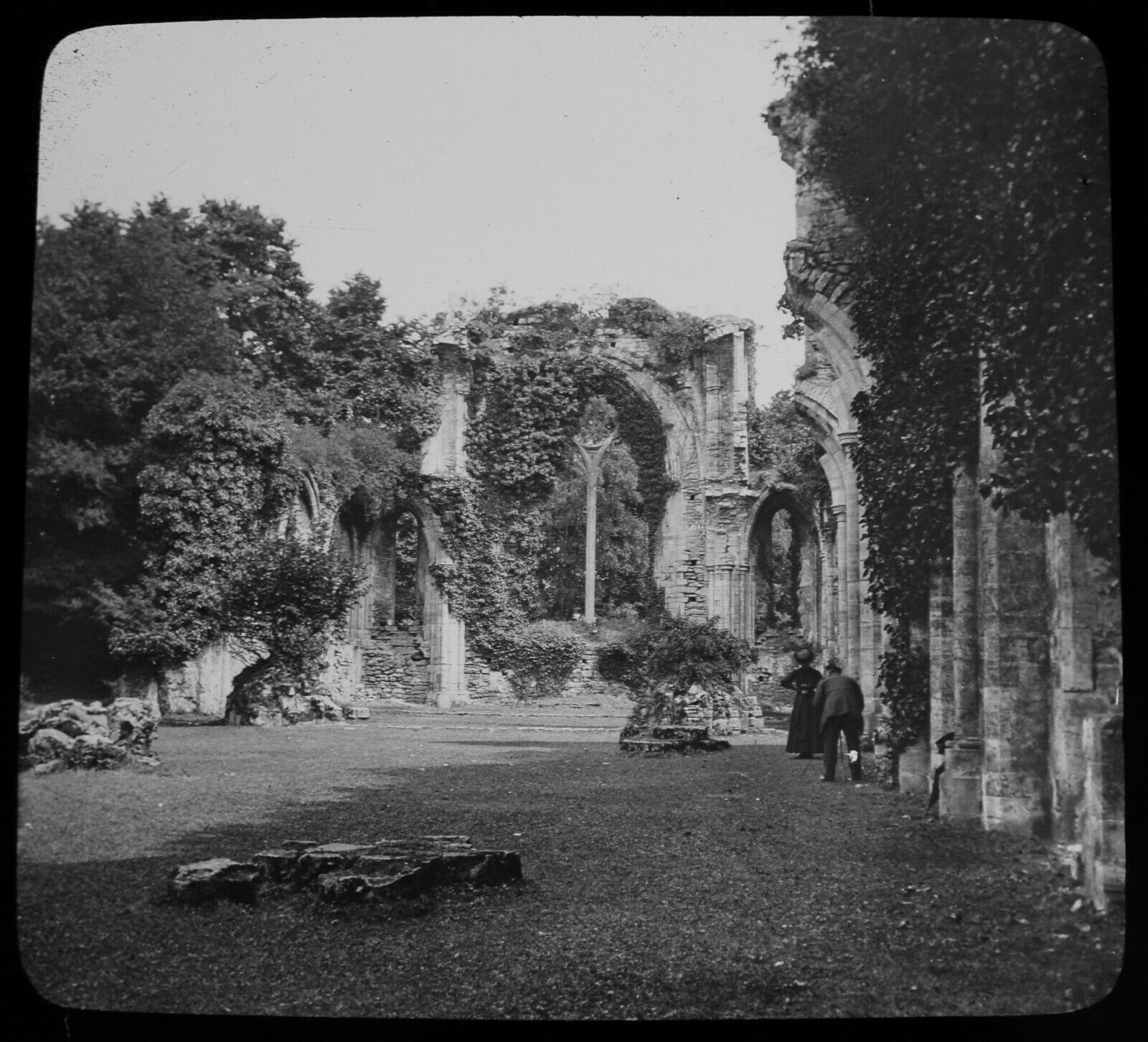 Old picture of Netley Abbey